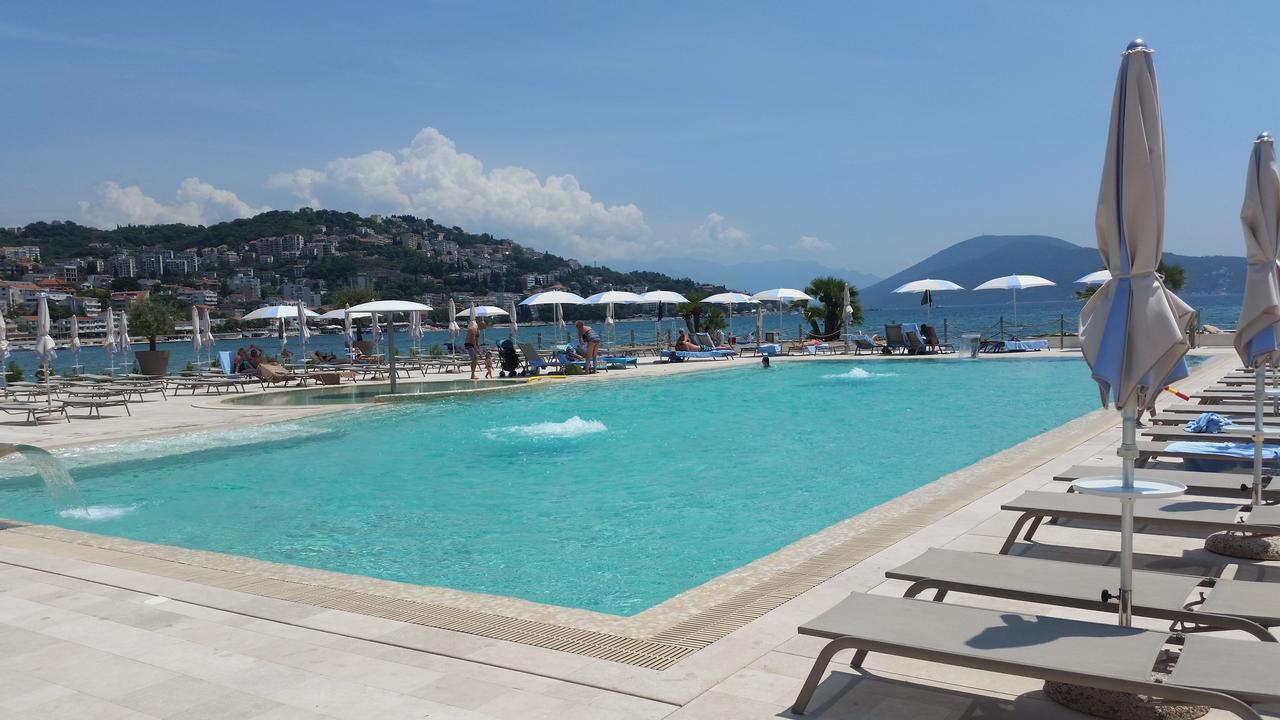 Appartamento Apartman Centar Herceg Novi Esterno foto